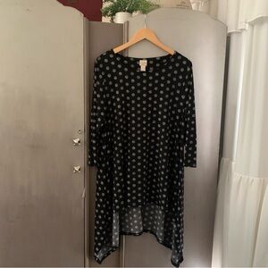 Chico's Navy Blue and White Asymmetrical 3/4 Sleeve Tunic